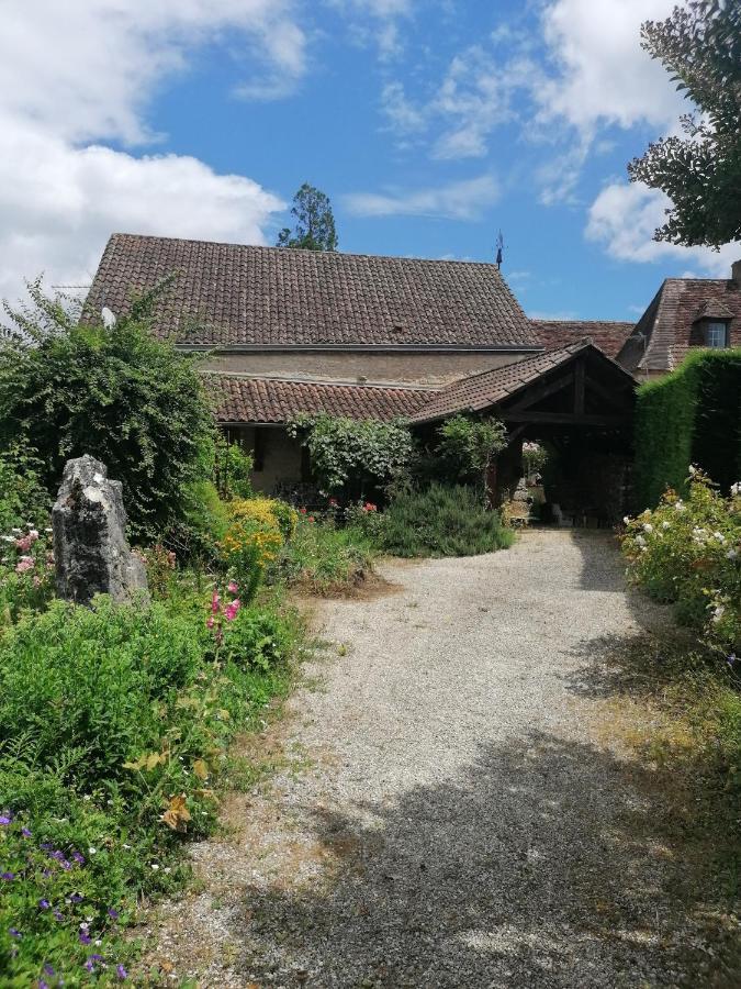 La Fee Bleue Villa Limeyrat Exteriör bild